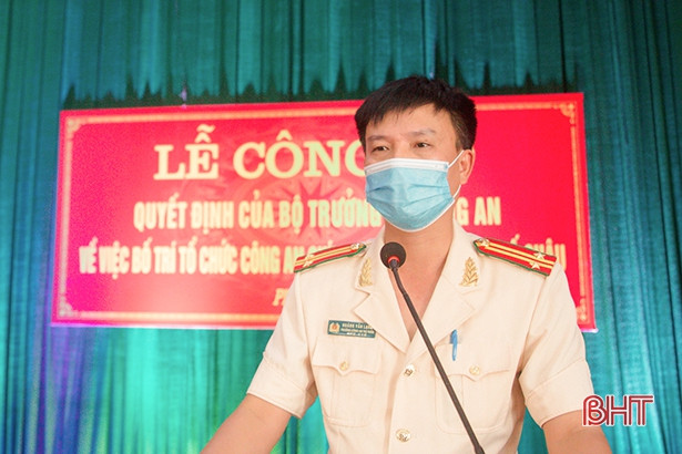 Công bố thành lập công an chính quy tại thị trấn Phố Châu