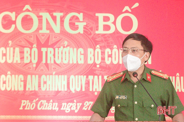Công bố thành lập công an chính quy tại thị trấn Phố Châu