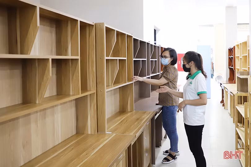 Thị trường đồ dùng học tập tại Hà Tĩnh: đa dạng mẫu mã, giá cả ổn định!