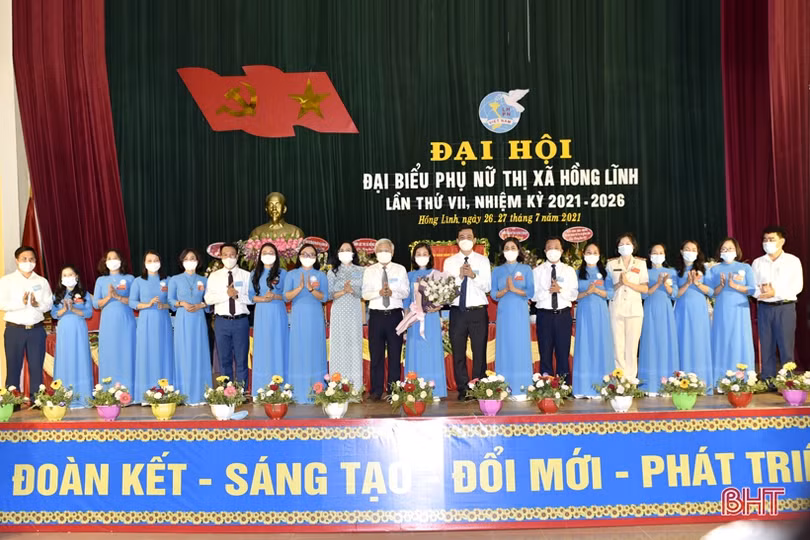 Phụ nữ Hồng Lĩnh chung tay xây dựng đô thị văn minh gắn với xây dựng gia đình “5 không, 3 sạch”