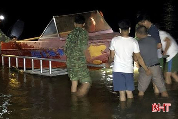 Qua sông Ngàn Phố để về nhà, một người đàn ông bị đuối nước thương tâm