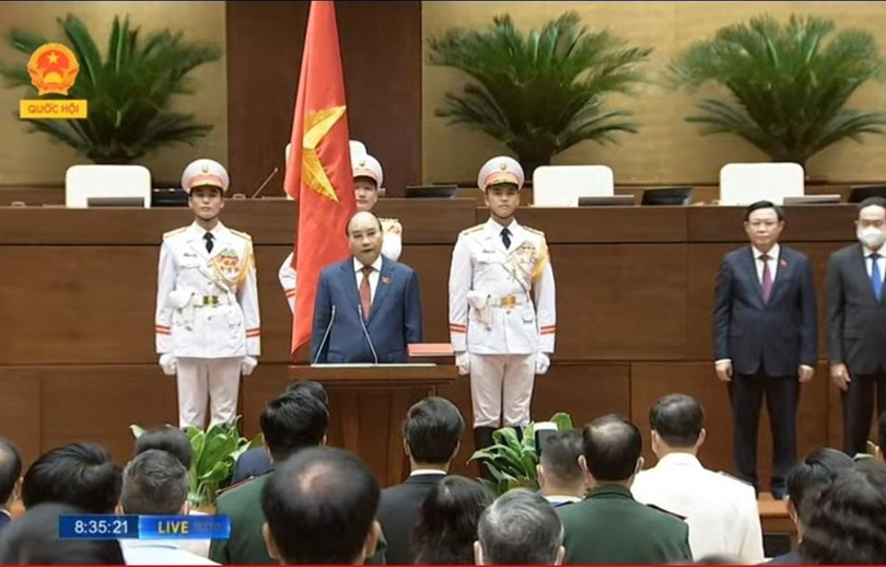 Chủ tịch nước Nguyễn Xuân Phúc tuyên thệ nhậm chức