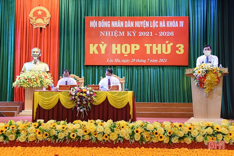 HĐND huyện Lộc Hà bàn giải pháp thực hiện nhiệm vụ trong điều kiện dịch COVID-19