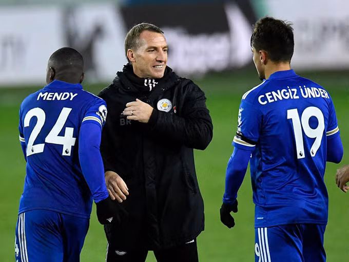 Top 6 Ngoại hạng Anh mùa trước cần gì trong mùa hè 2021?