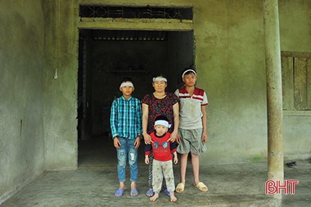 Hỗ trợ sinh kế cho người phụ nữ có hoàn cảnh éo le ở Hương Khê