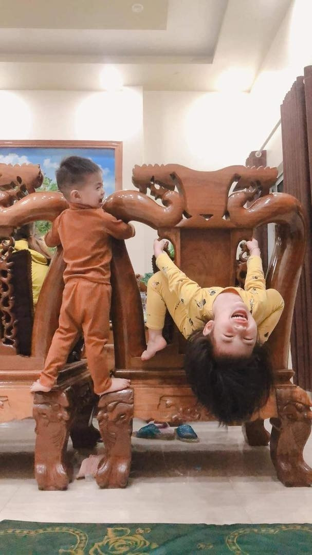 1.001 kiểu nghịch ngợm “vỡ nhà” của con gái