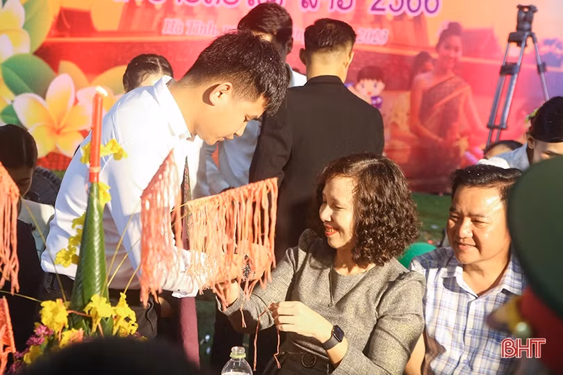 Tết Bunpimay thắm tình hữu nghị tại Trường Đại học Hà Tĩnh