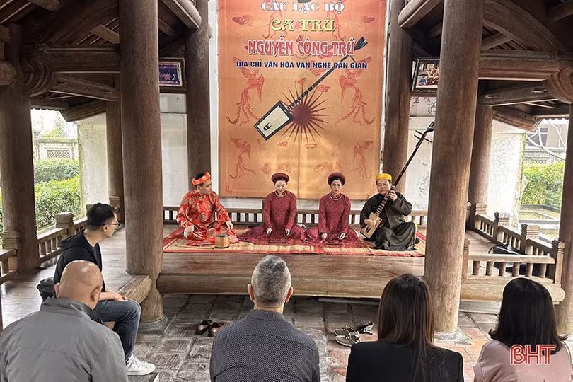 Đưa sinh hoạt văn hóa dân gian thành sản phẩm du lịch ở Hà Tĩnh