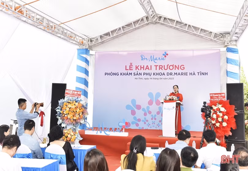 Dr. Marie khai trương phòng khám sản phụ khoa tại Hà Tĩnh