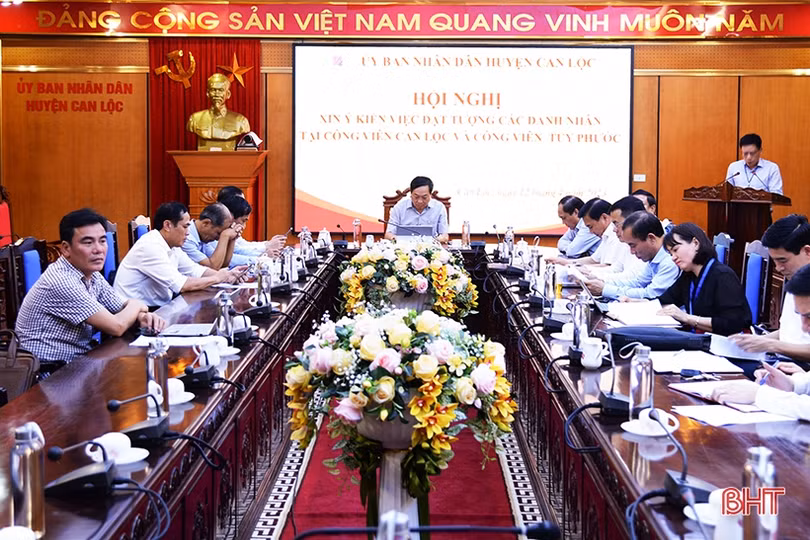 Lấy ý kiến việc đặt tượng các danh nhân tại công viên ở Can Lộc và Tuy Phước