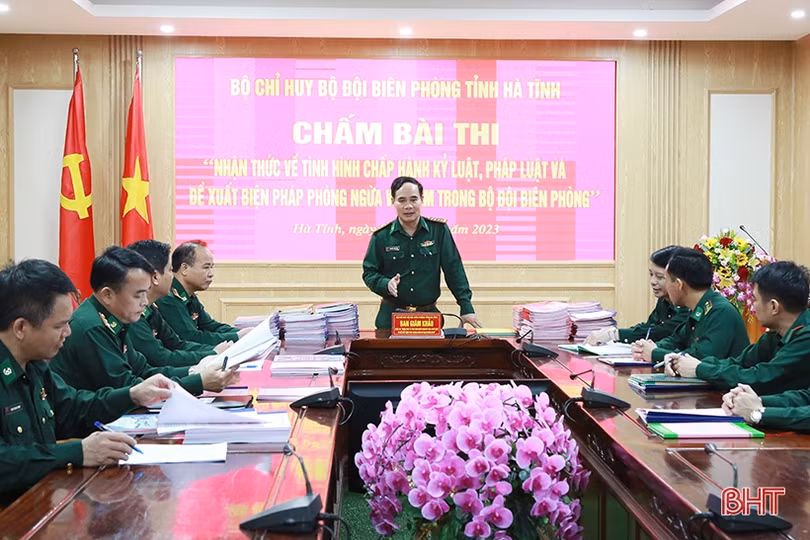 BĐBP Hà Tĩnh trao 11 giải cuộc thi về chấp hành kỷ luật, pháp luật