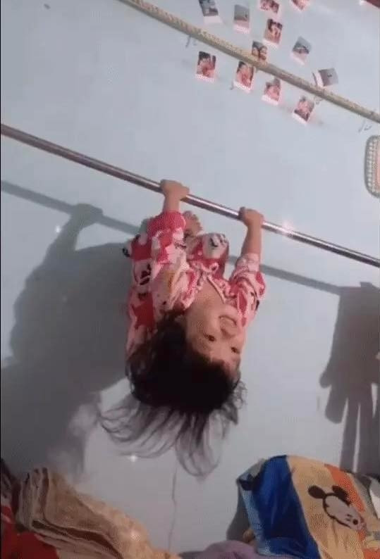 1.001 kiểu nghịch ngợm “vỡ nhà” của con gái