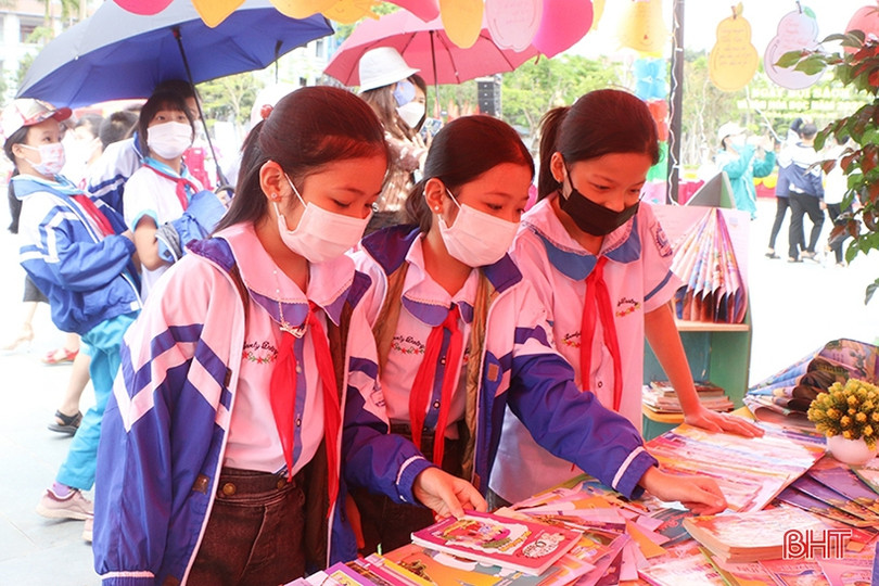 Tổ chức nhiều hoạt động ý nghĩa trong Ngày sách Việt Nam tại TP Hà Tĩnh