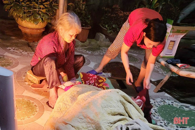 Cụ bà 80 tuổi giúp thai phụ vượt cạn thành công