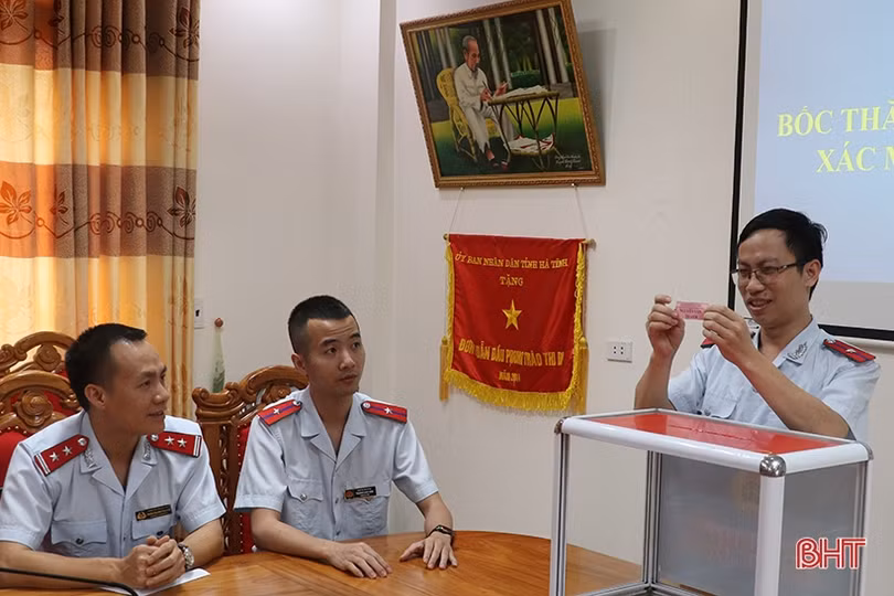 Tiến hành bốc thăm lựa chọn người xác minh tài sản, thu nhập