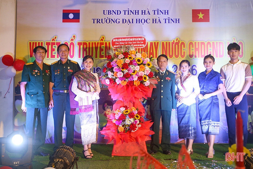 Tết Bunpimay thắm tình hữu nghị tại Trường Đại học Hà Tĩnh