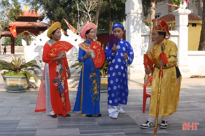 Đưa sinh hoạt văn hóa dân gian thành sản phẩm du lịch ở Hà Tĩnh