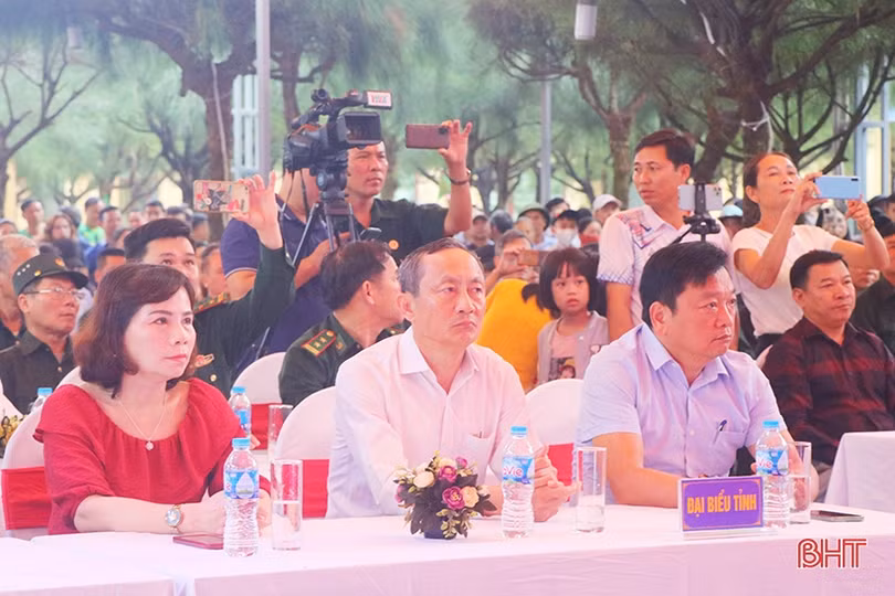 Huyện Kỳ Anh khai trương mùa du lịch biển năm 2023