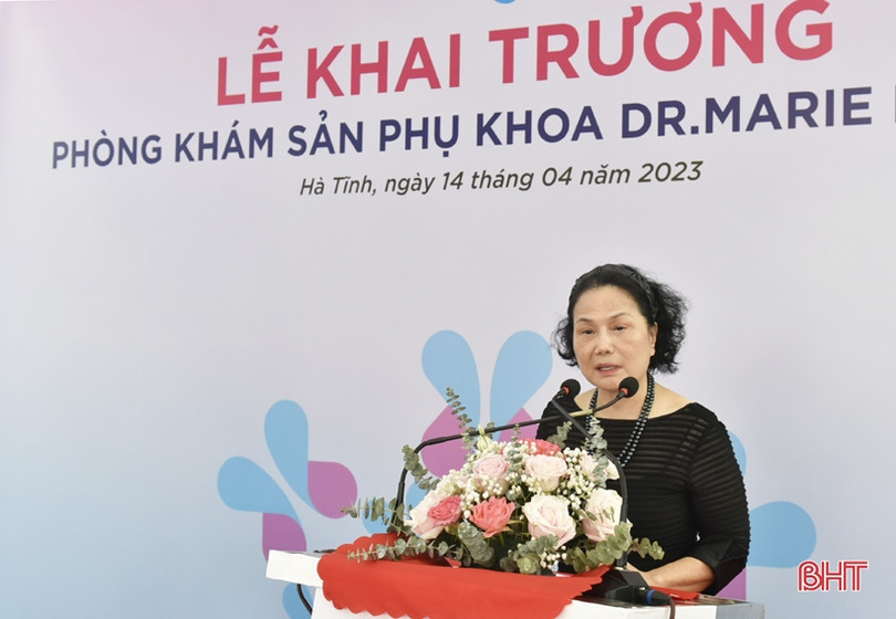 Dr. Marie khai trương phòng khám sản phụ khoa tại Hà Tĩnh