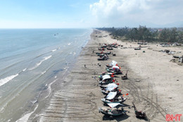 Tỷ lệ tàu cá đủ điều kiện hoạt động khai thác hải sản của Hà Tĩnh đạt 99,57%