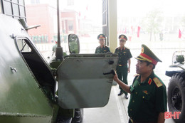 Phó Tổng Tham mưu trưởng QĐND Việt Nam kiểm tra công tác sẵn sàng chiến đấu tại Hà Tĩnh