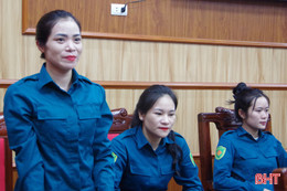 37 nữ quân nhân, dân quân Hà Tĩnh tập luyện diễu binh, diễu hành 80 năm Ngày Quốc khánh 