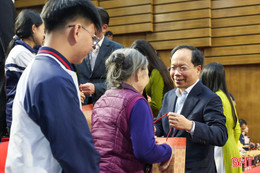 Gala "Kết nối vòng tay nhân ái BHT" tiếp nhận hơn 1,5 tỷ đồng từ các nhà hảo tâm