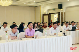 Trang bị hệ giá trị gia đình, chuẩn mực con người cho công chức văn hóa cấp xã