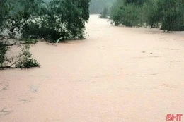 Cảnh báo mưa lớn, lũ dâng trên các sông ở Hà Tĩnh