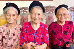  Bất ngờ với bí quyết sống khỏe của 3 chị em gái trên 90 tuổi ở Hà Tĩnh