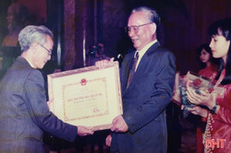 Giáo sư, Viện sỹ Hồ Tôn Trinh và những giá trị văn hóa, học thuật đi cùng thời gian