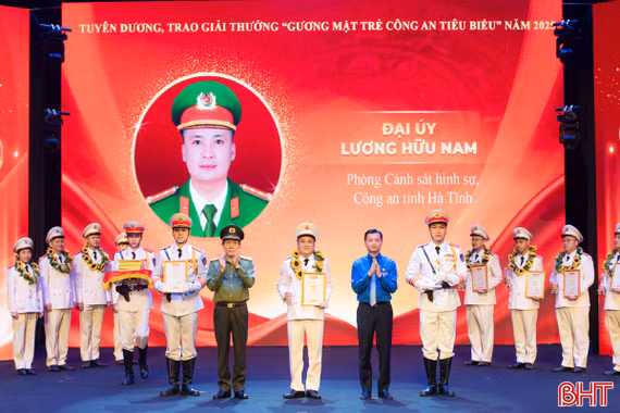 "Khắc tinh" của tội phạm trên không gian mạng