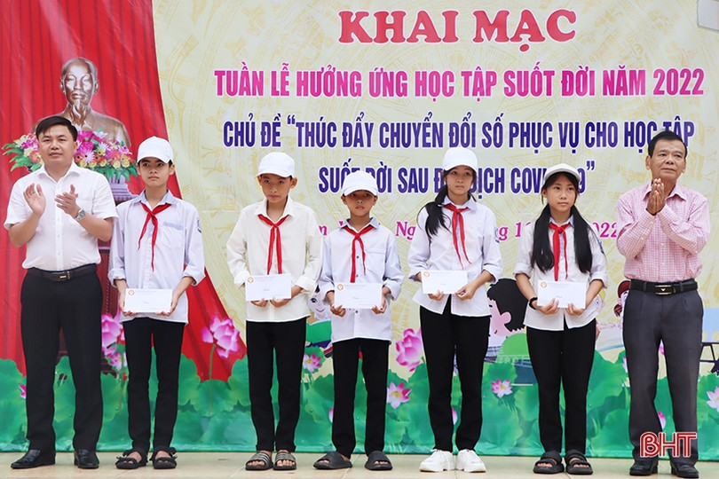 Thúc đẩy chuyển đổi số, phục vụ học tập suốt đời sau đại dịch COVID-19