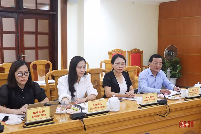 Triển khai công tác phổ biến, giáo dục pháp luật có trọng tâm, trọng điểm