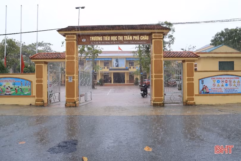 Nhiều địa phương miền núi Hà Tĩnh bị ảnh hưởng do mưa lũ, 83 trường cho học sinh nghỉ học