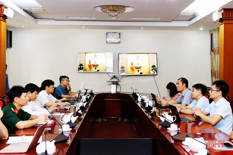 Tham mưu kéo dài thời gian thực hiện một số chính sách Nghị quyết 30 để đảm bảo công tác khám, chữa bệnh