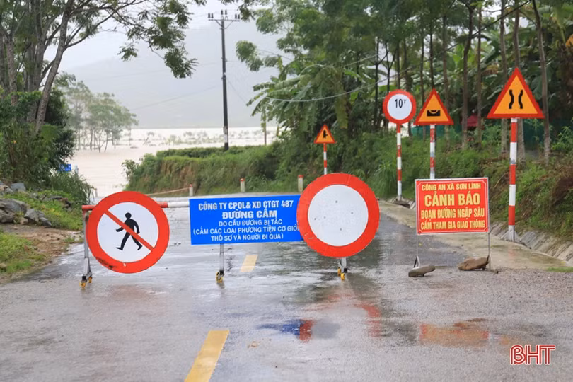 Nhiều địa phương miền núi Hà Tĩnh bị ảnh hưởng do mưa lũ, 83 trường cho học sinh nghỉ học