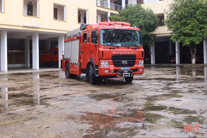 Lính cứu hỏa Hà Tĩnh: Xông pha trên tuyến đầu để bảo vệ tài sản, tính mạng cho Nhân dân