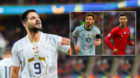 Mitrovic lập thành tích ấn tượng hơn cả Messi và Ronaldo