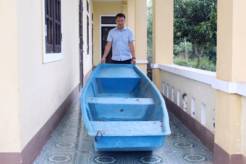 Chủ động “4 tại chỗ”, người dân vùng “rốn lũ” Hà Tĩnh sẵn sàng ứng phó với mưa bão