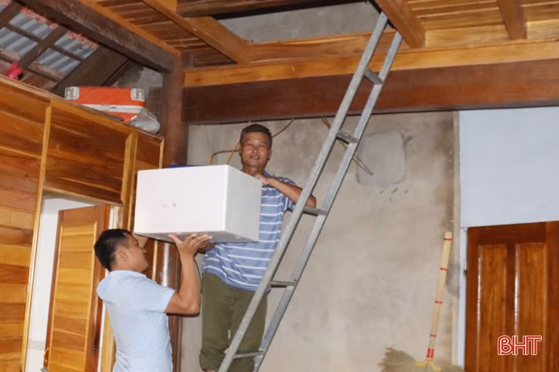 Chủ động “4 tại chỗ”, người dân vùng “rốn lũ” Hà Tĩnh sẵn sàng ứng phó với mưa bão