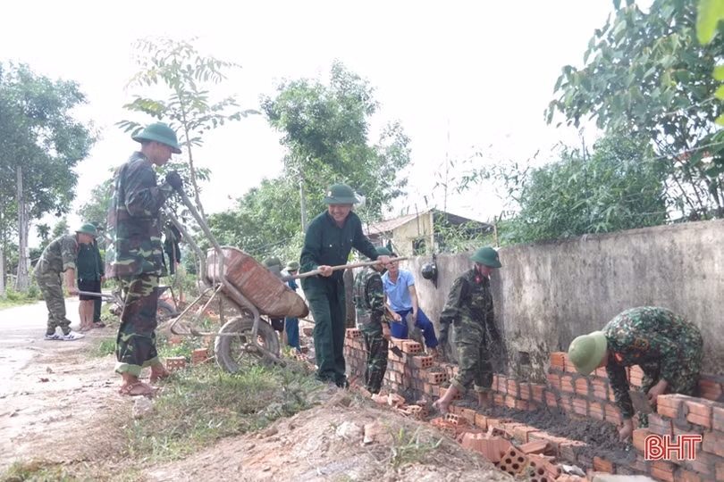 Lực lượng vũ trang góp phần xây dựng nhiều vùng quê Hà Tĩnh đáng sống