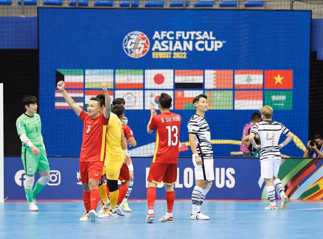 Ngược dòng thành công, ĐT futsal Việt Nam đại thắng Hàn Quốc