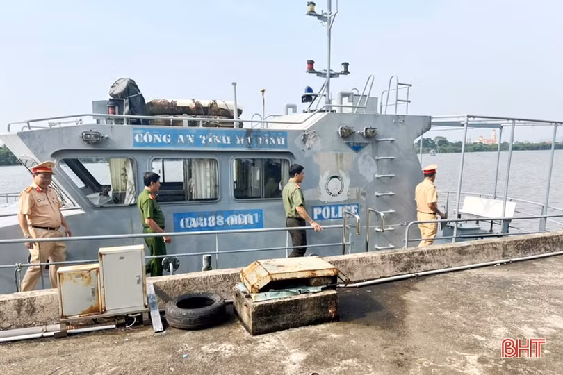 Các đơn vị LLVT Hà Tĩnh chủ động triển khai phòng chống mưa bão