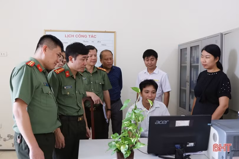 Trường Cao đẳng Y tế Hà Tĩnh ra mắt mô hình ứng dụng công nghệ quản lý sinh viên, đảm bảo ANTT