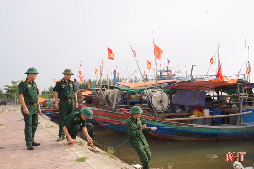 Các đơn vị LLVT Hà Tĩnh chủ động triển khai phòng chống mưa bão