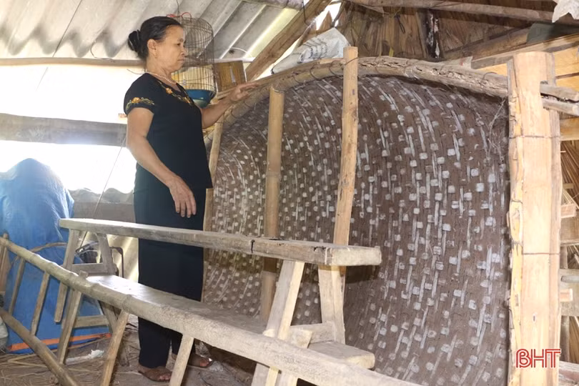 Chủ động “4 tại chỗ”, người dân vùng “rốn lũ” Hà Tĩnh sẵn sàng ứng phó với mưa bão