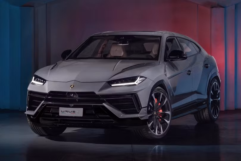 Lamborghini Urus S có giá 14,3 tỷ đồng tại Việt Nam