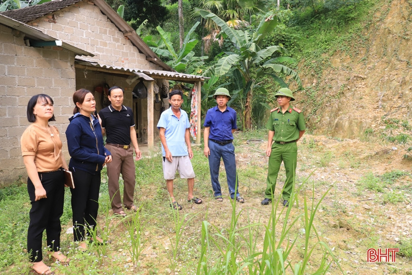 Người dân huyện miền núi Hương Sơn chủ động ứng phó với hoàn lưu bão