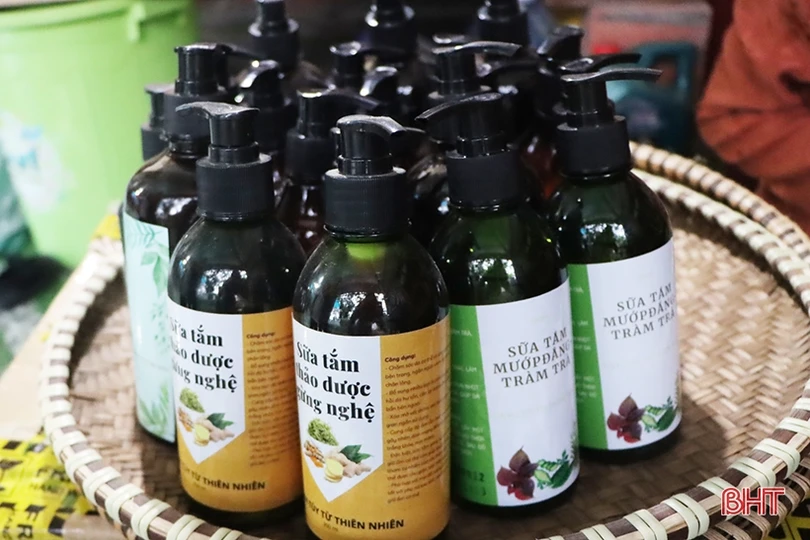 9X Cẩm Xuyên khởi nghiệp thành công với các sản phẩm chiết xuất từ thảo mộc